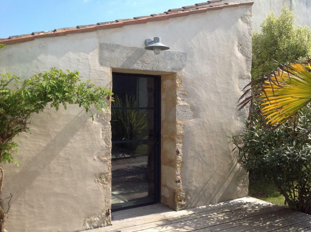 Hotel Vents Et Marees Saint-Pierre-d'Oleron Exterior foto